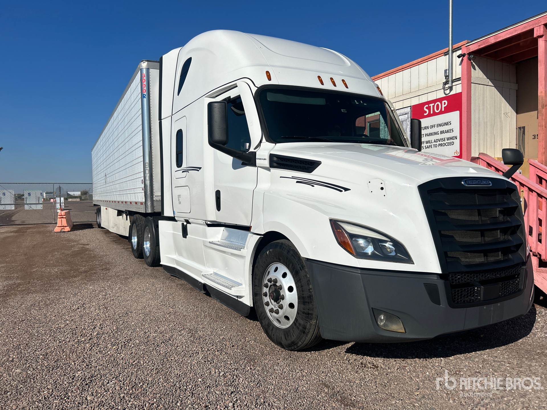 General Appearance with Featured Photo