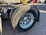 4 Underbody - Truck with 