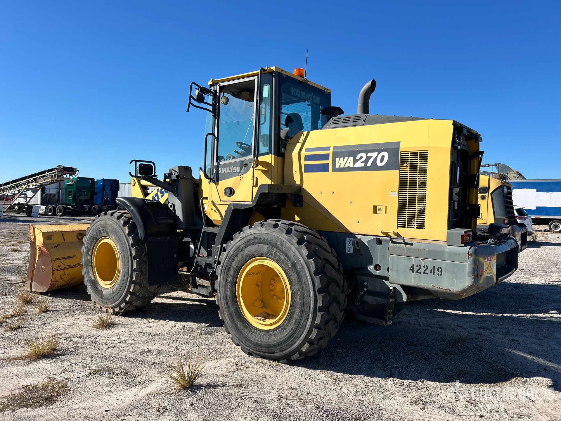 General Appearance with Zdjęcie, lewy dolny róg