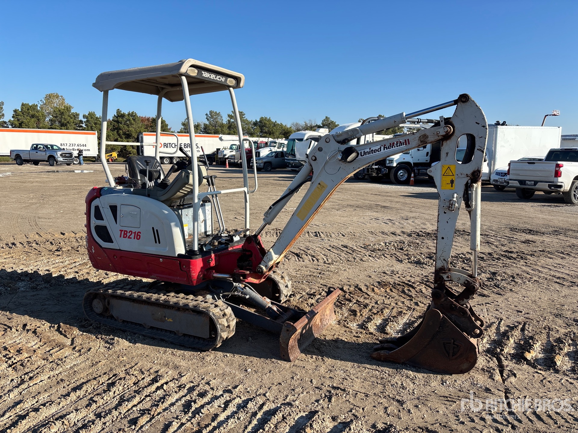 General Appearance with Picture, Right Front Corner