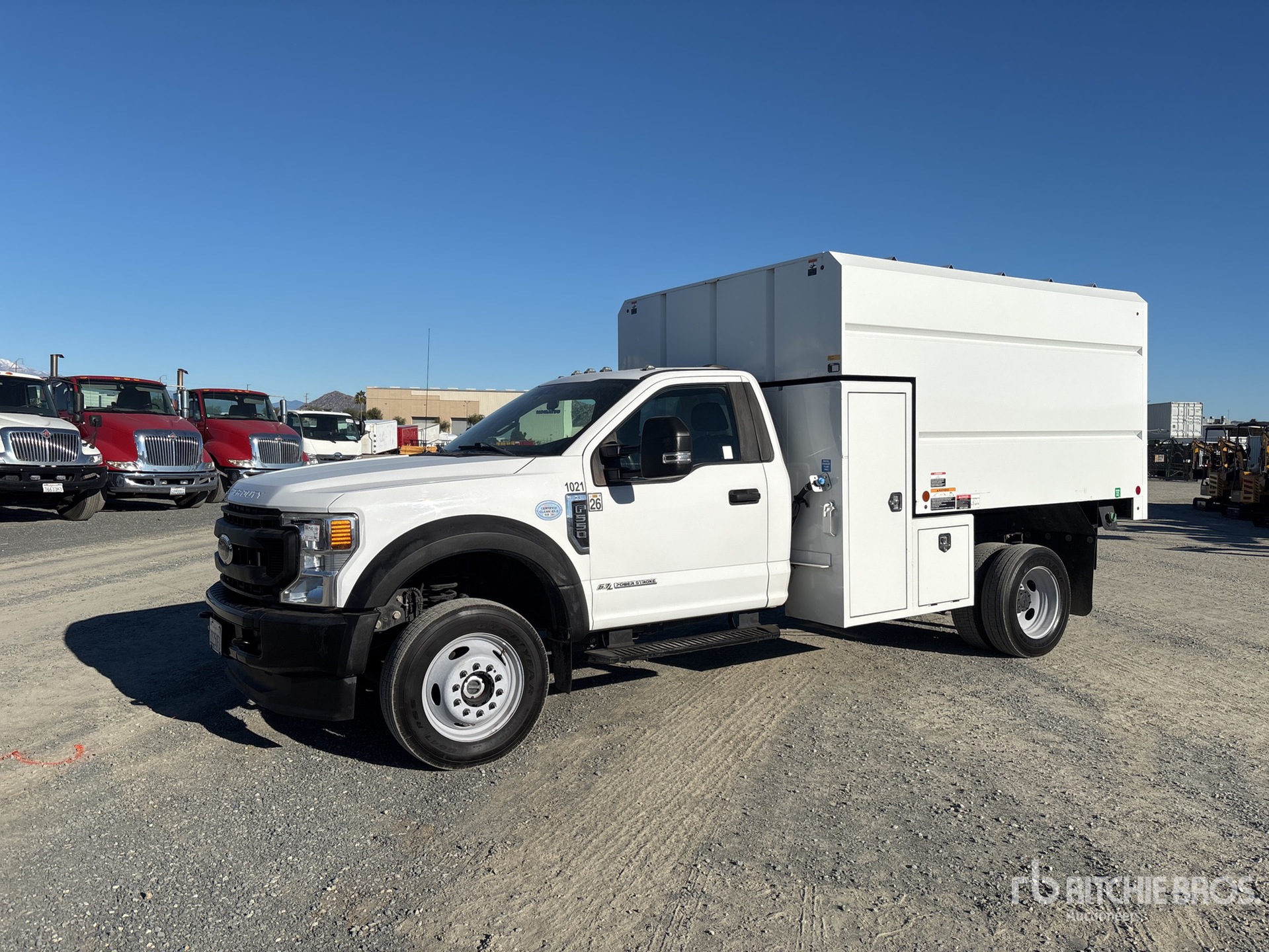 General Appearance with Picture, Left Front Corner