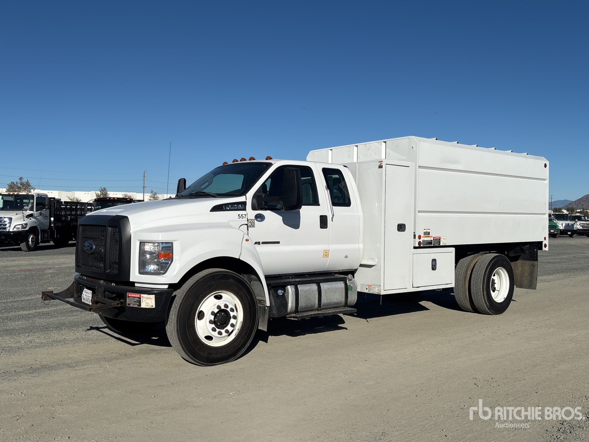 General Appearance with Featured Photo