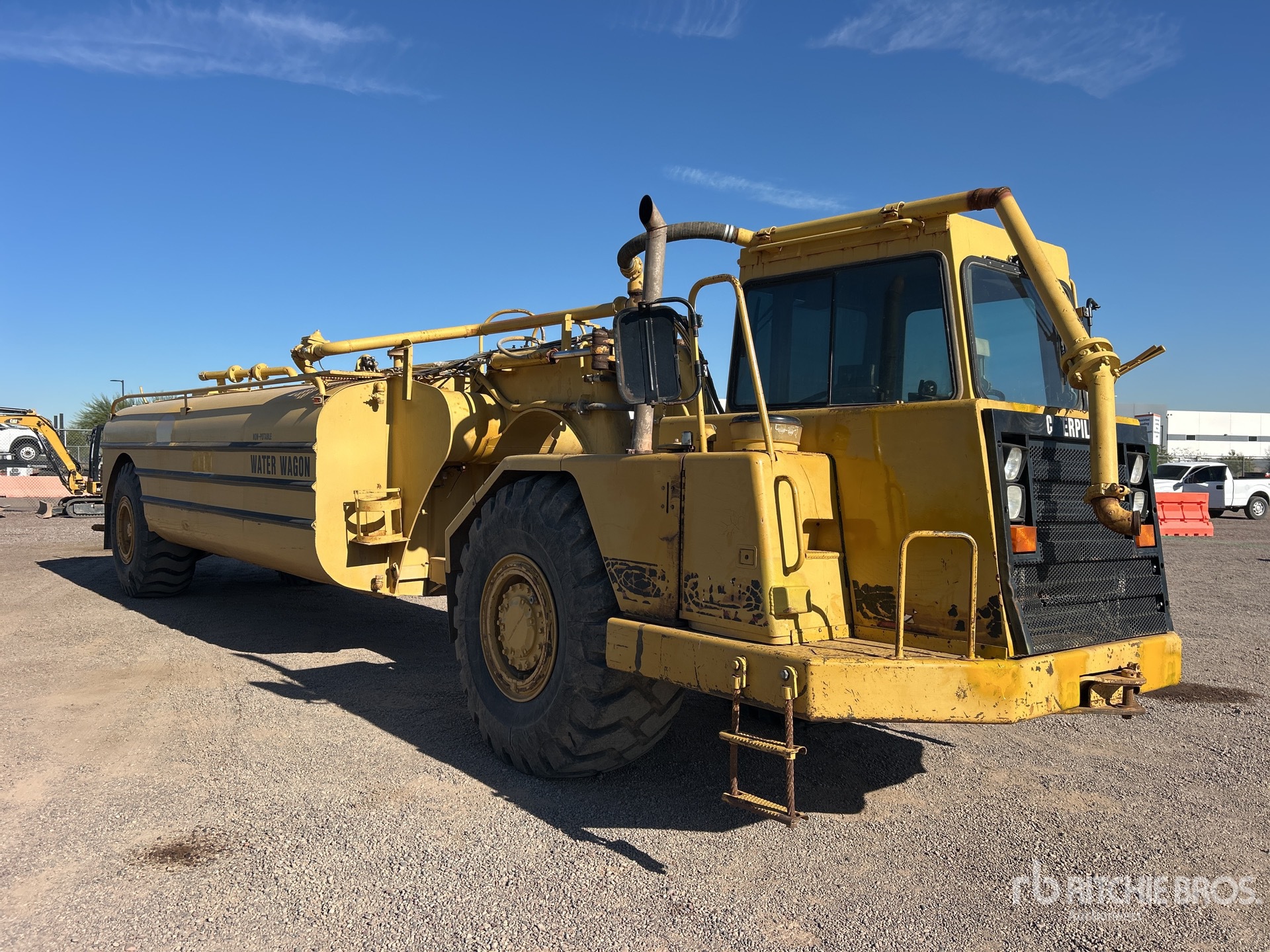 General Appearance with Imagen: esquina delantera derecha