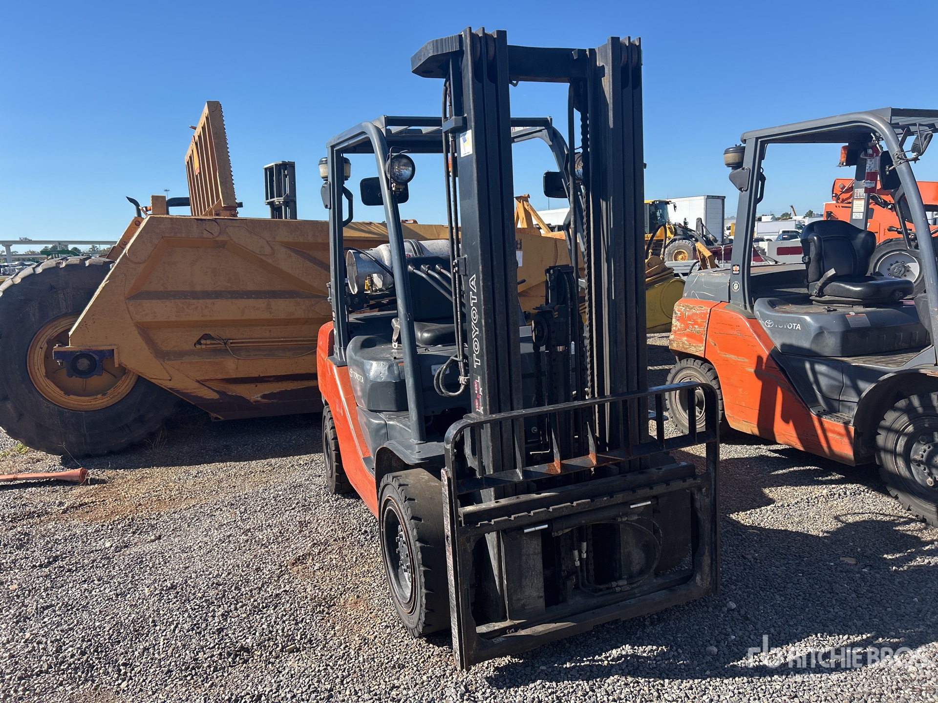 General Appearance with Imagen: esquina delantera derecha