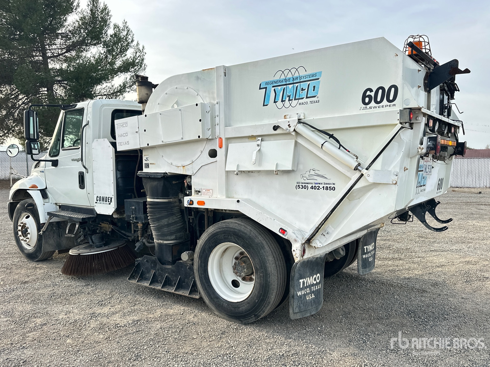 General Appearance with Picture, Left Rear Corner