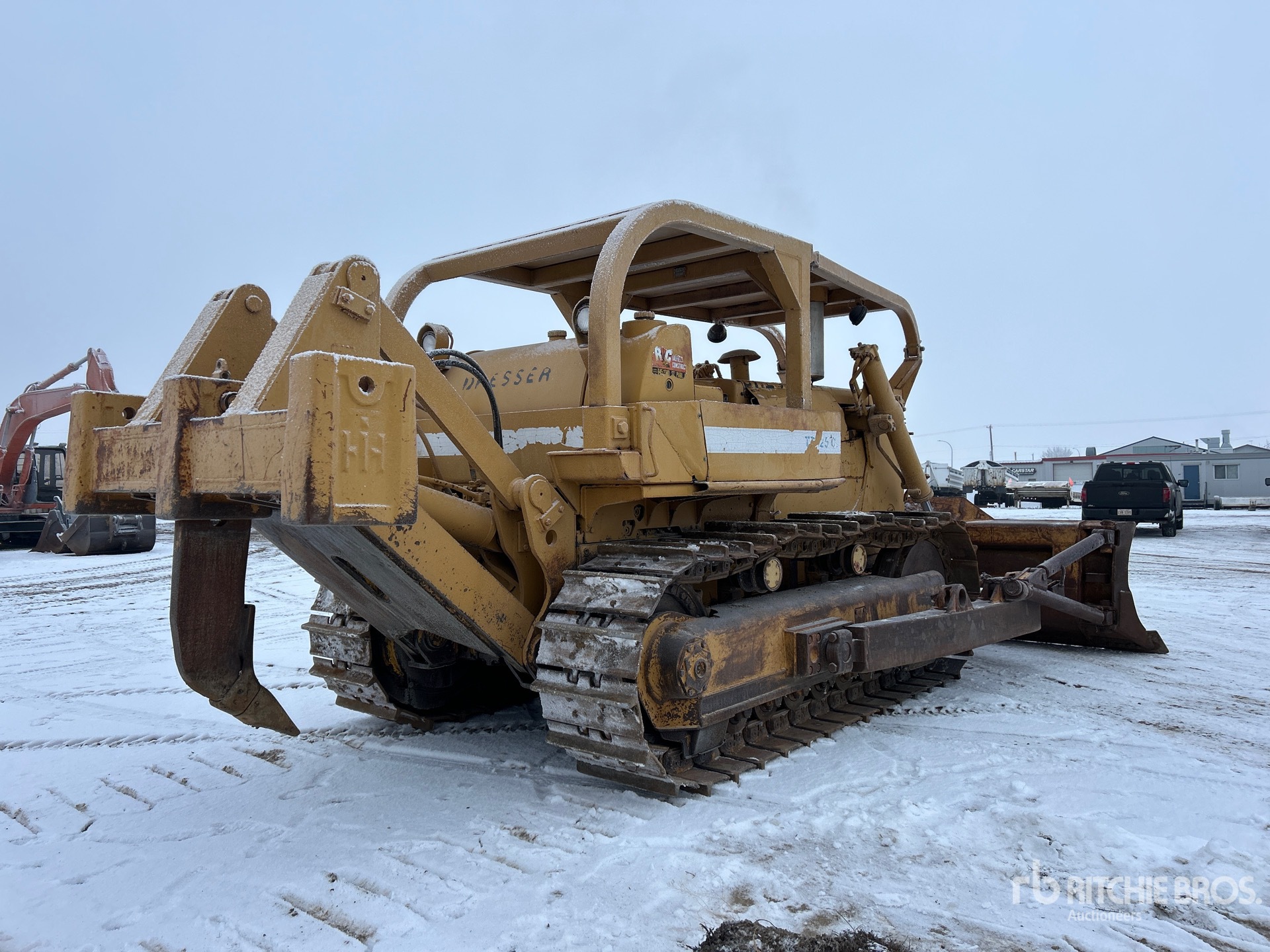 General Appearance with Foto, angolo anteriore sinistro