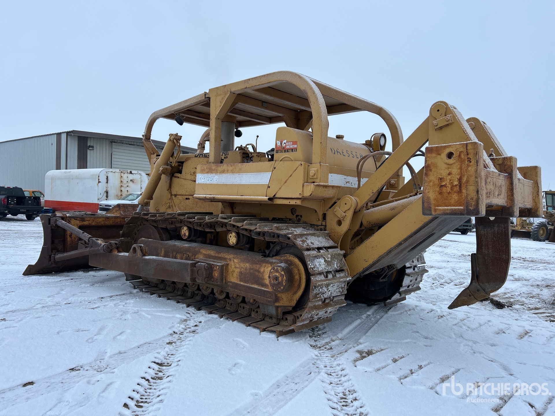 General Appearance with Foto, angolo posteriore sinistro