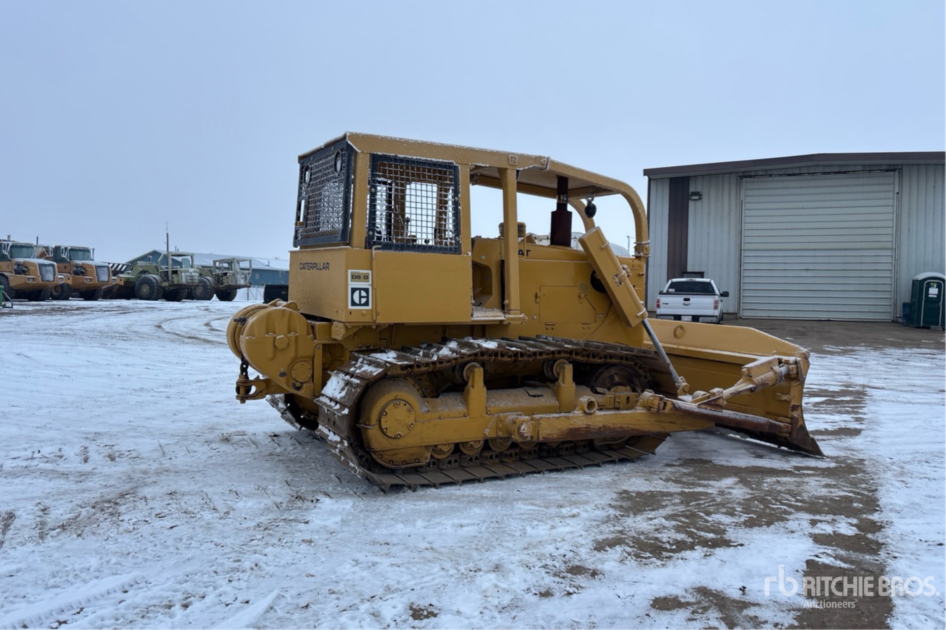 General Appearance with Foto, angolo anteriore sinistro