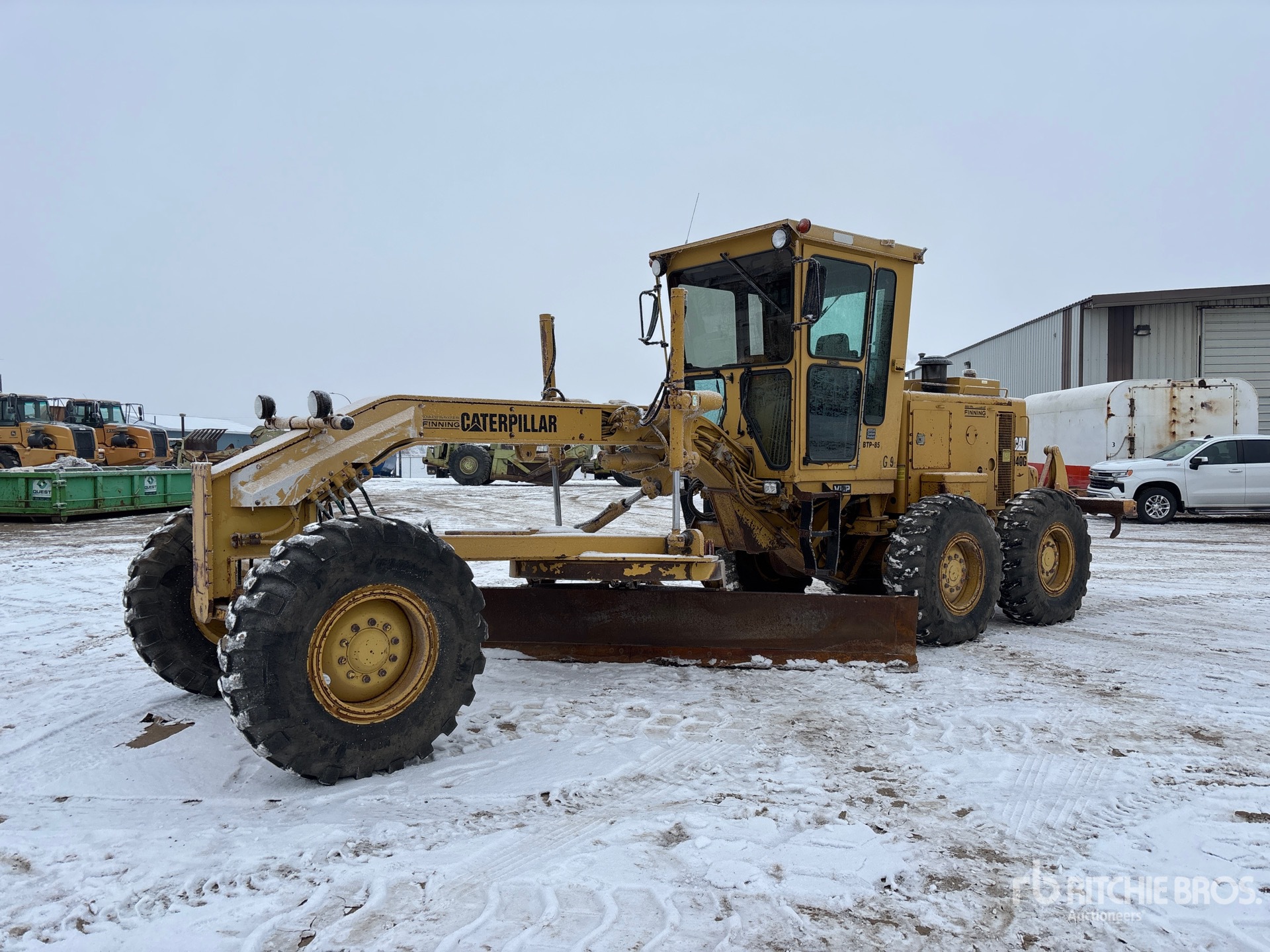 General Appearance with Imagen: esquina delantera izquierda