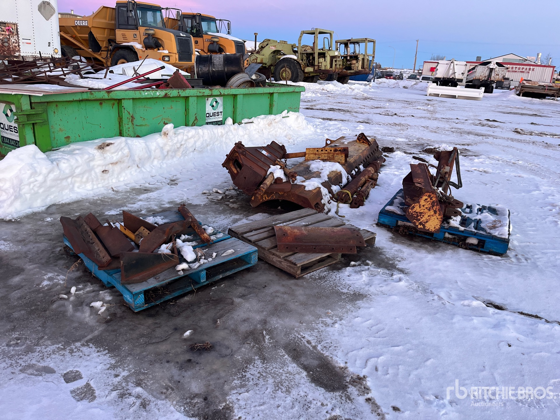 General Appearance with Picture, Right Front Corner