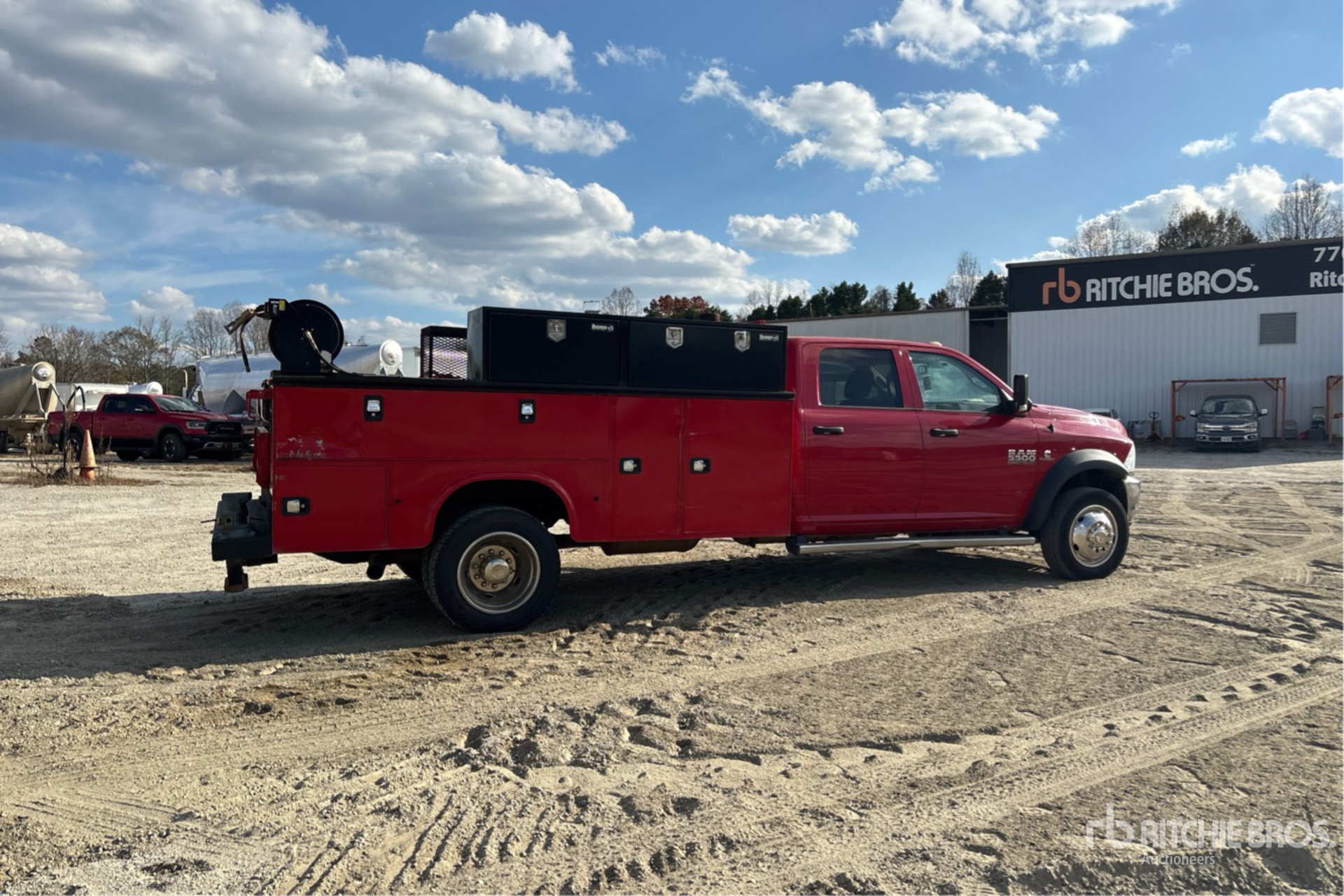 General Appearance with Picture, Right Rear Corner