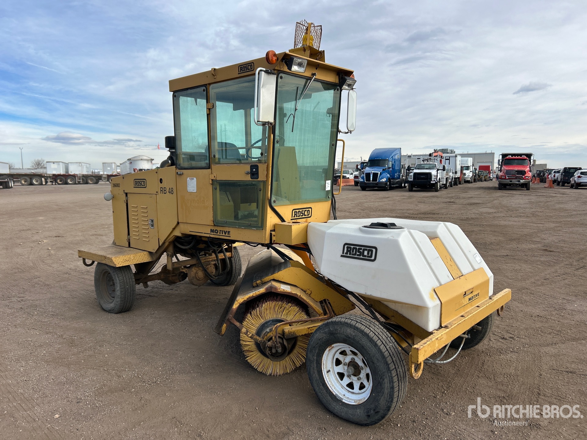 General Appearance with Picture, Right Front Corner