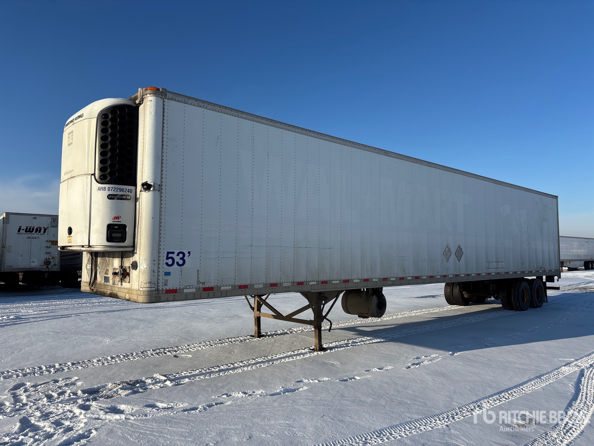 Aspect général with Image, coin avant gauche