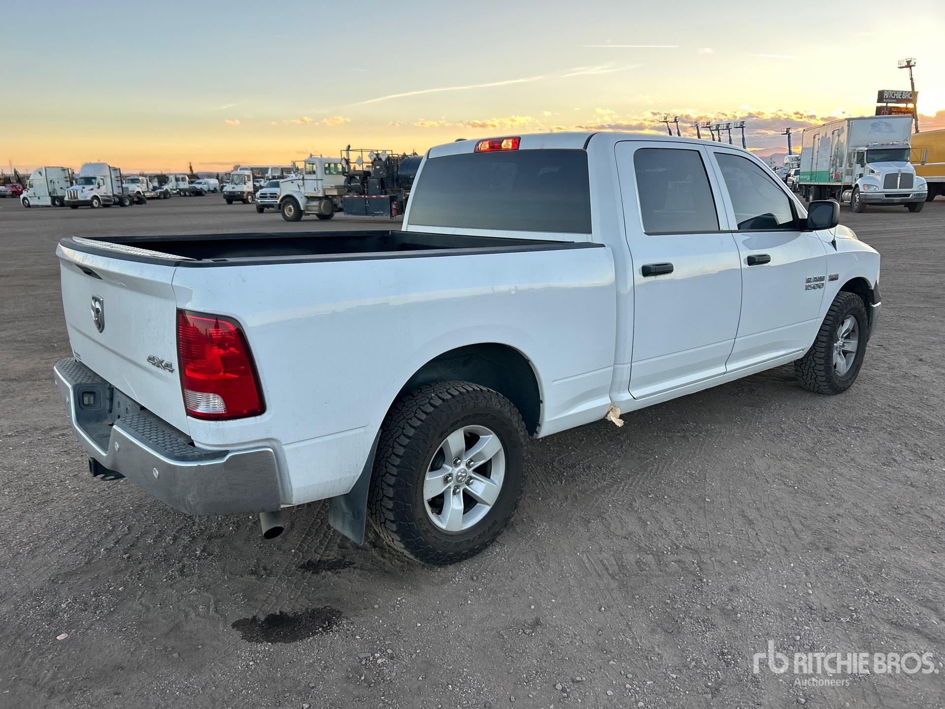 General Appearance with Picture, Right Rear Corner