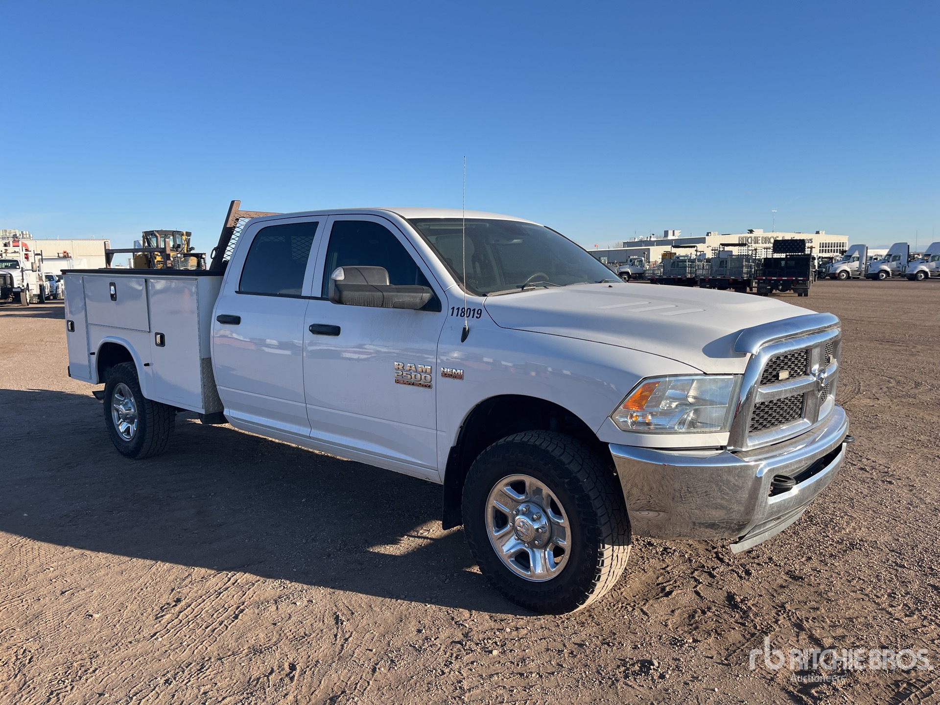 General Appearance with Picture, Right Front Corner