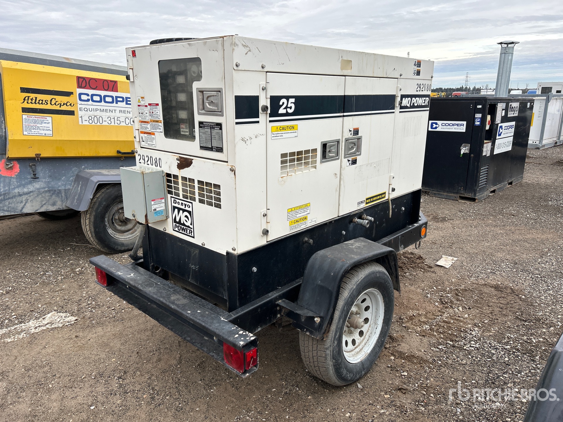 General Appearance with Imagen: esquina trasera derecha