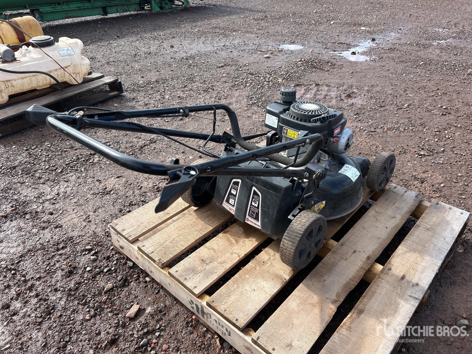 General Appearance with Picture, Right Rear Corner