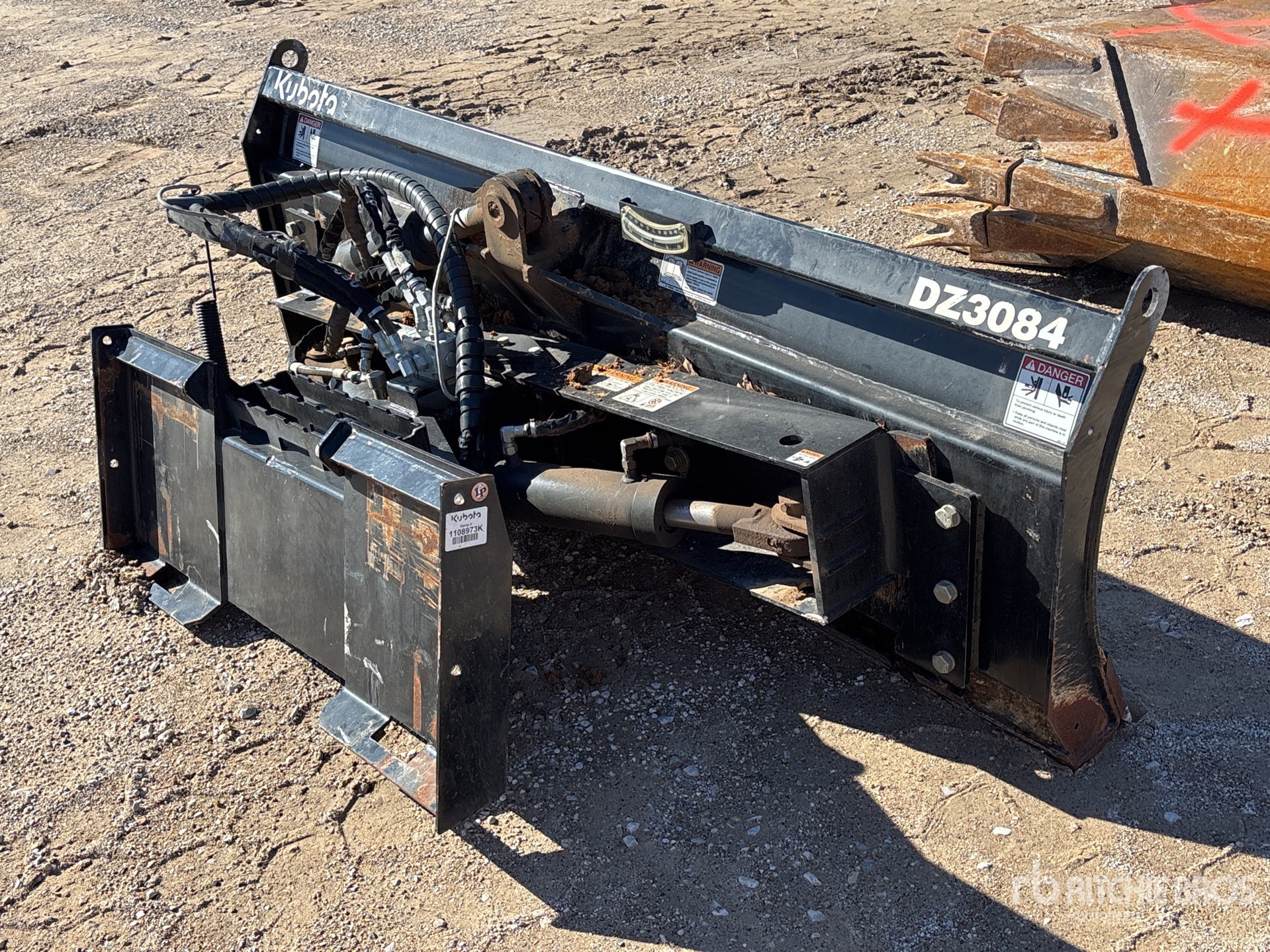 General Appearance with Zdjęcie, prawy dolny róg