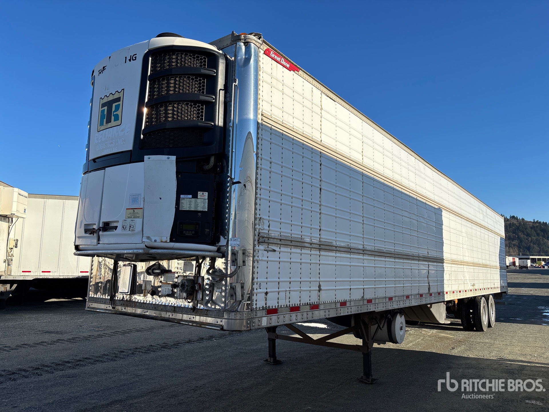 General Appearance with Foto, angolo anteriore sinistro