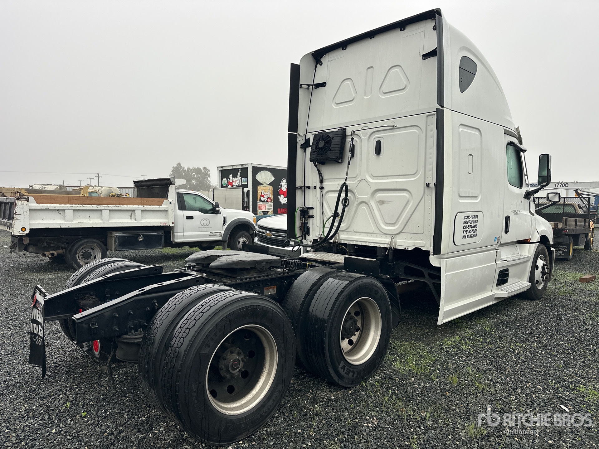 General Appearance with Picture, Right Rear Corner