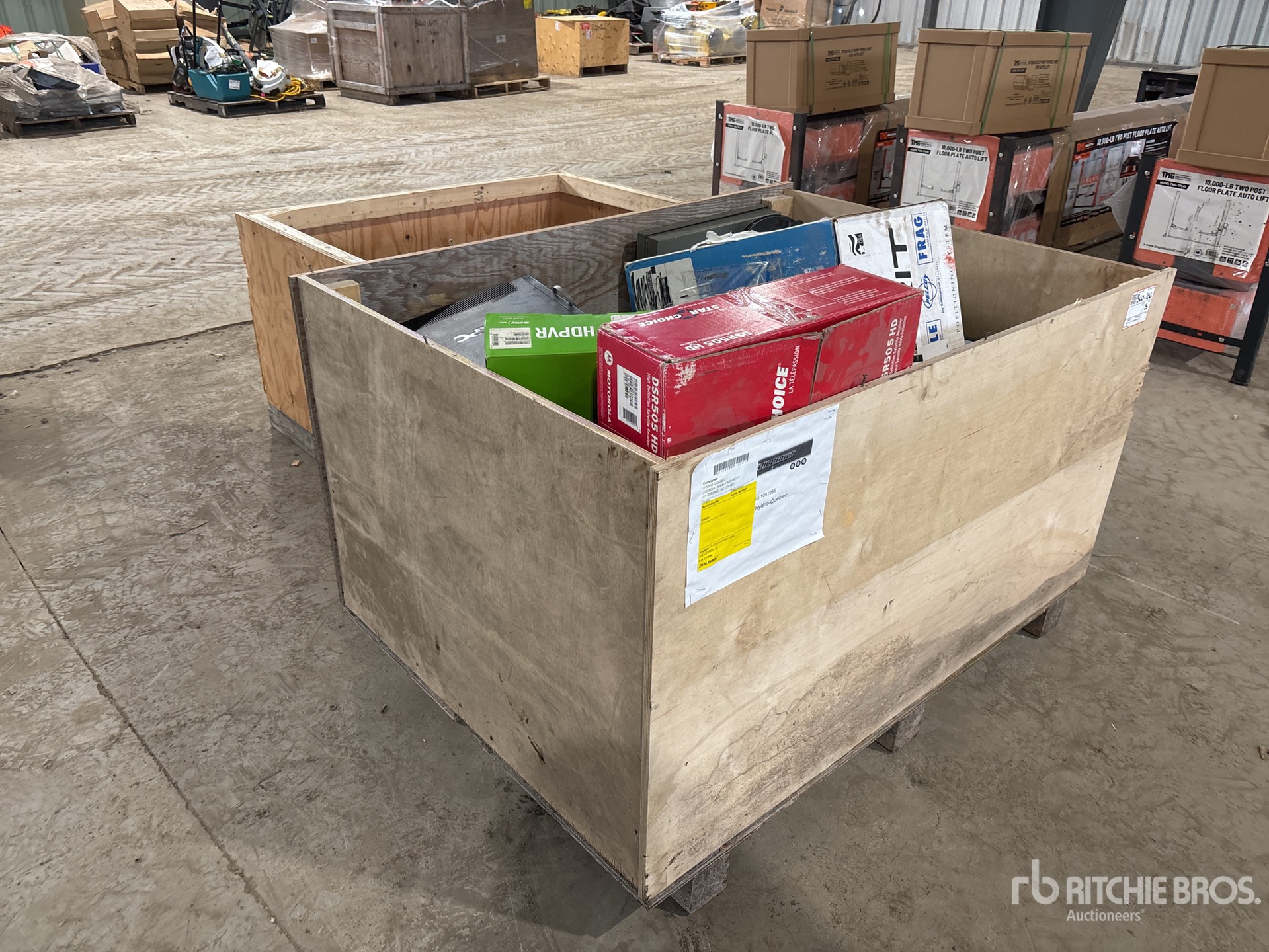 Aspect général with Image, coin avant droit