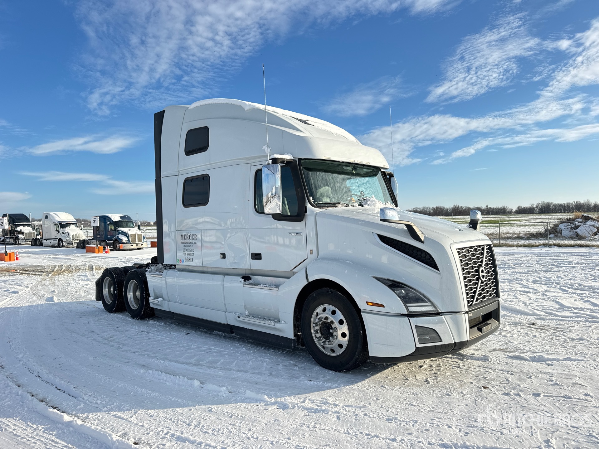 Aspect général with Image, coin avant droit