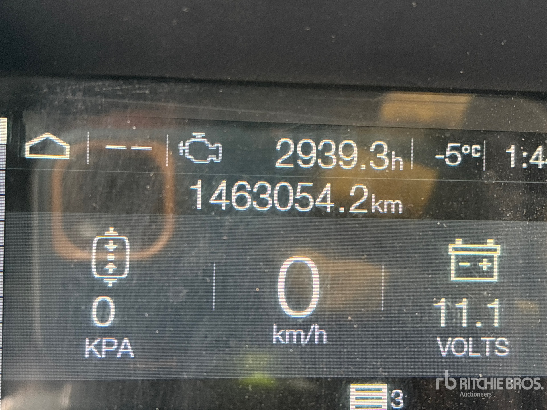 General Appearance with Hour Meter / Odometer