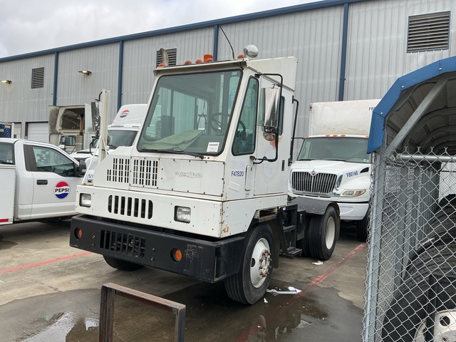 2006 Ottawa YT50 4x2 Spotter Truck 2006 Ottawa YT50 4x2 Spotter Truck