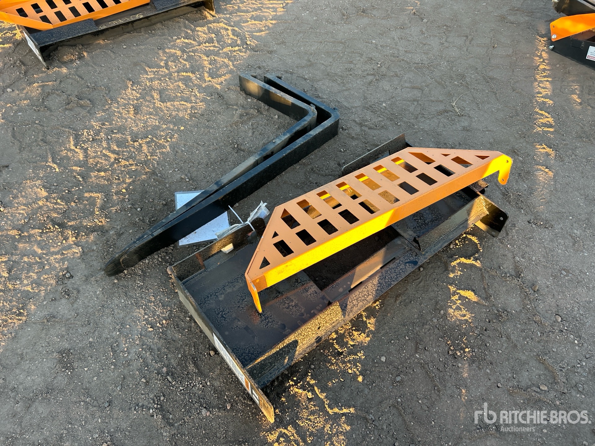 General Appearance with Zdjęcie, lewy dolny róg