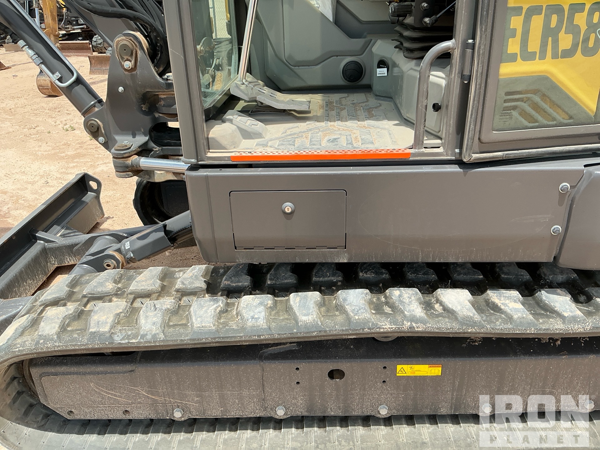2023 Volvo ECR58