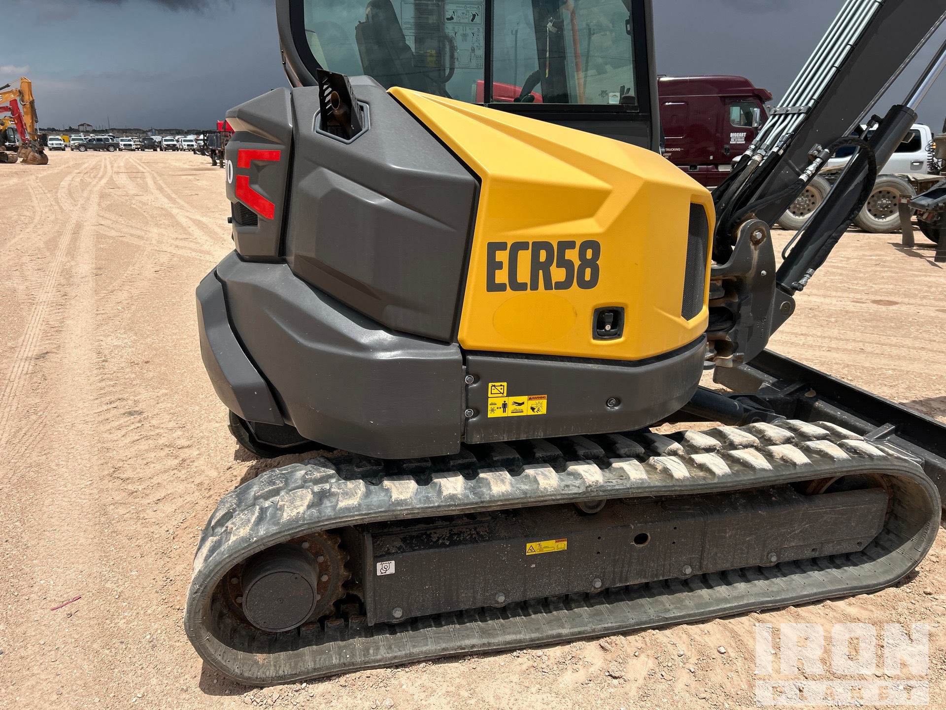 2023 Volvo ECR58F
