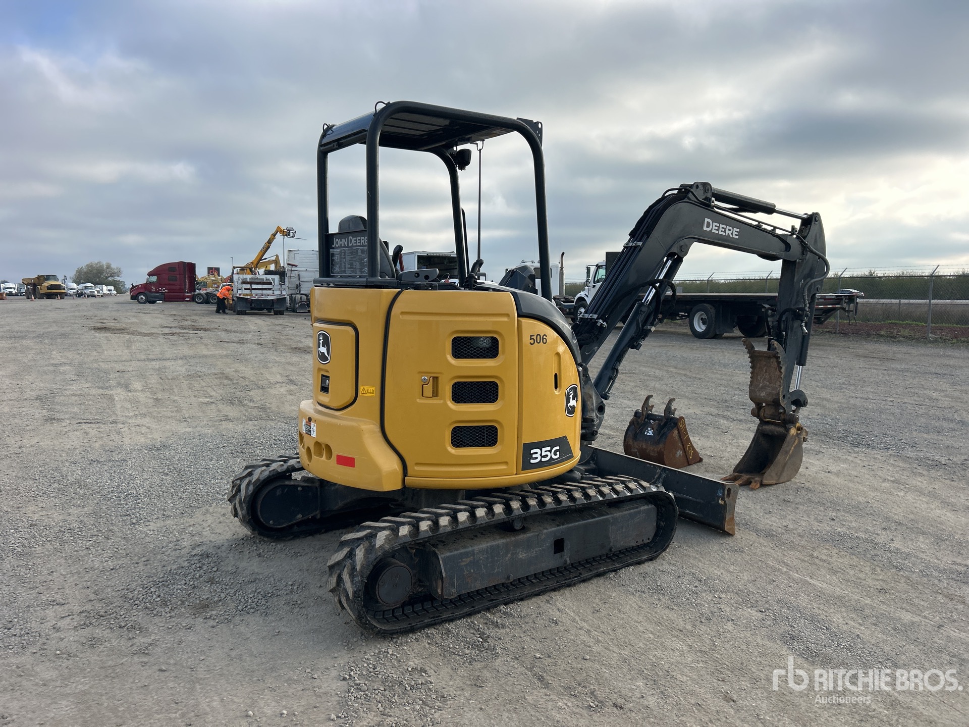 General Appearance with Picture, Right Rear Corner