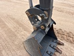 v2 Chassis - Excavator with Pin and Bushings Stick to Bucket