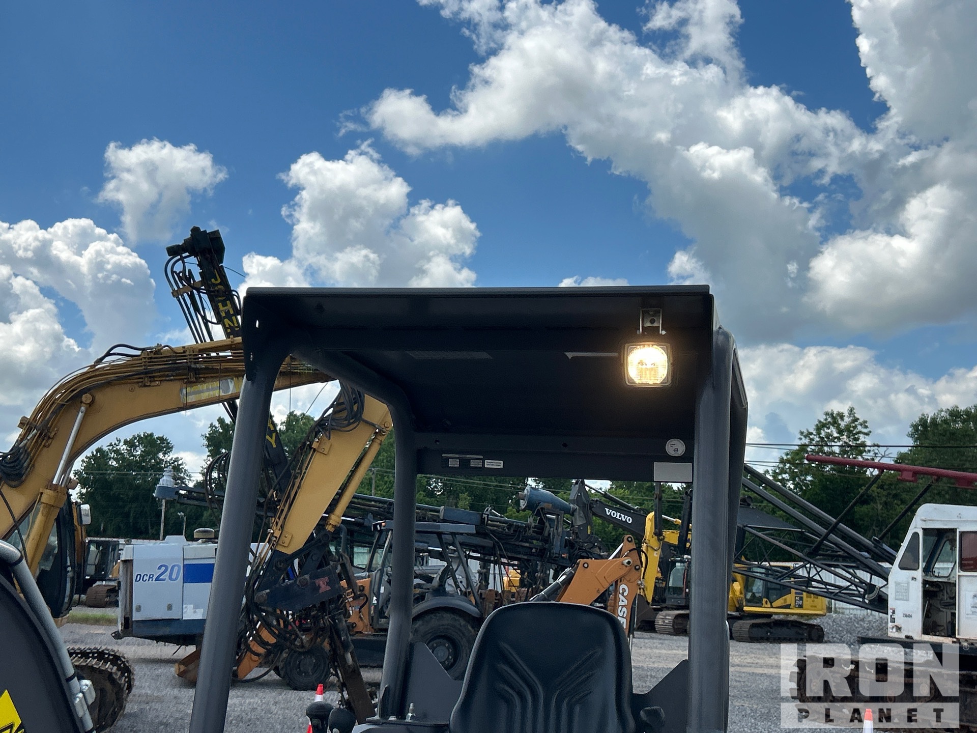 2021 Volvo EC27D