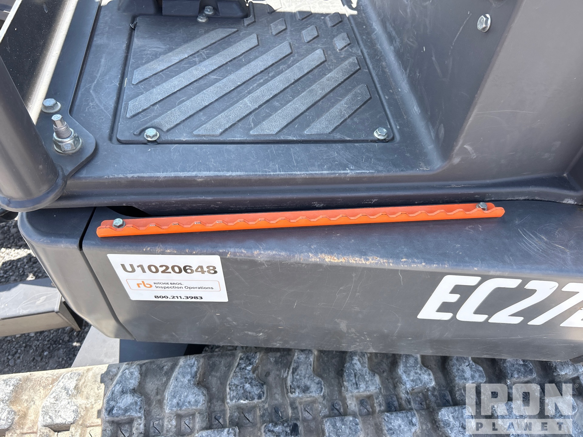 2022 Volvo EC27D