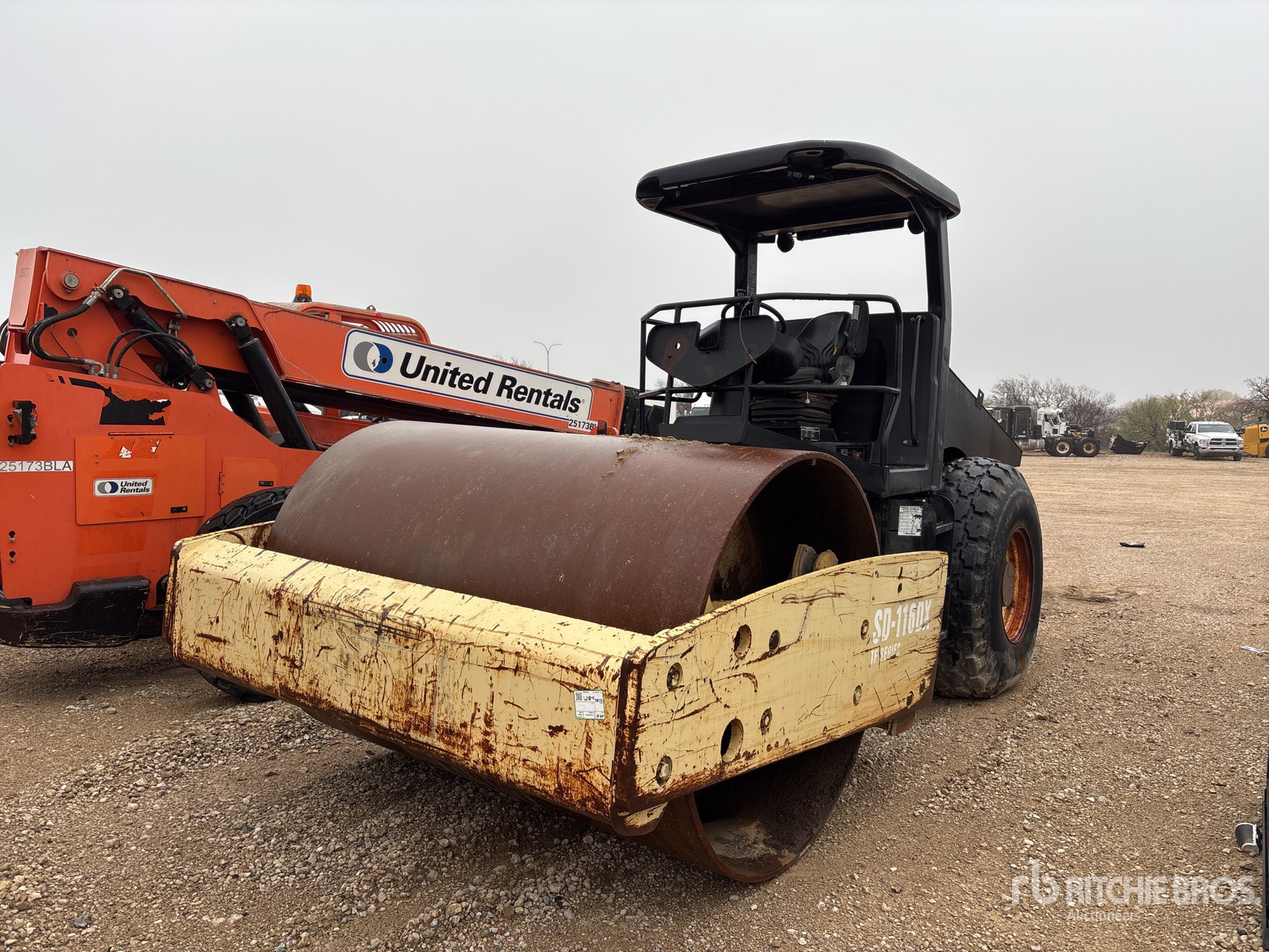 General Appearance with Featured Photo