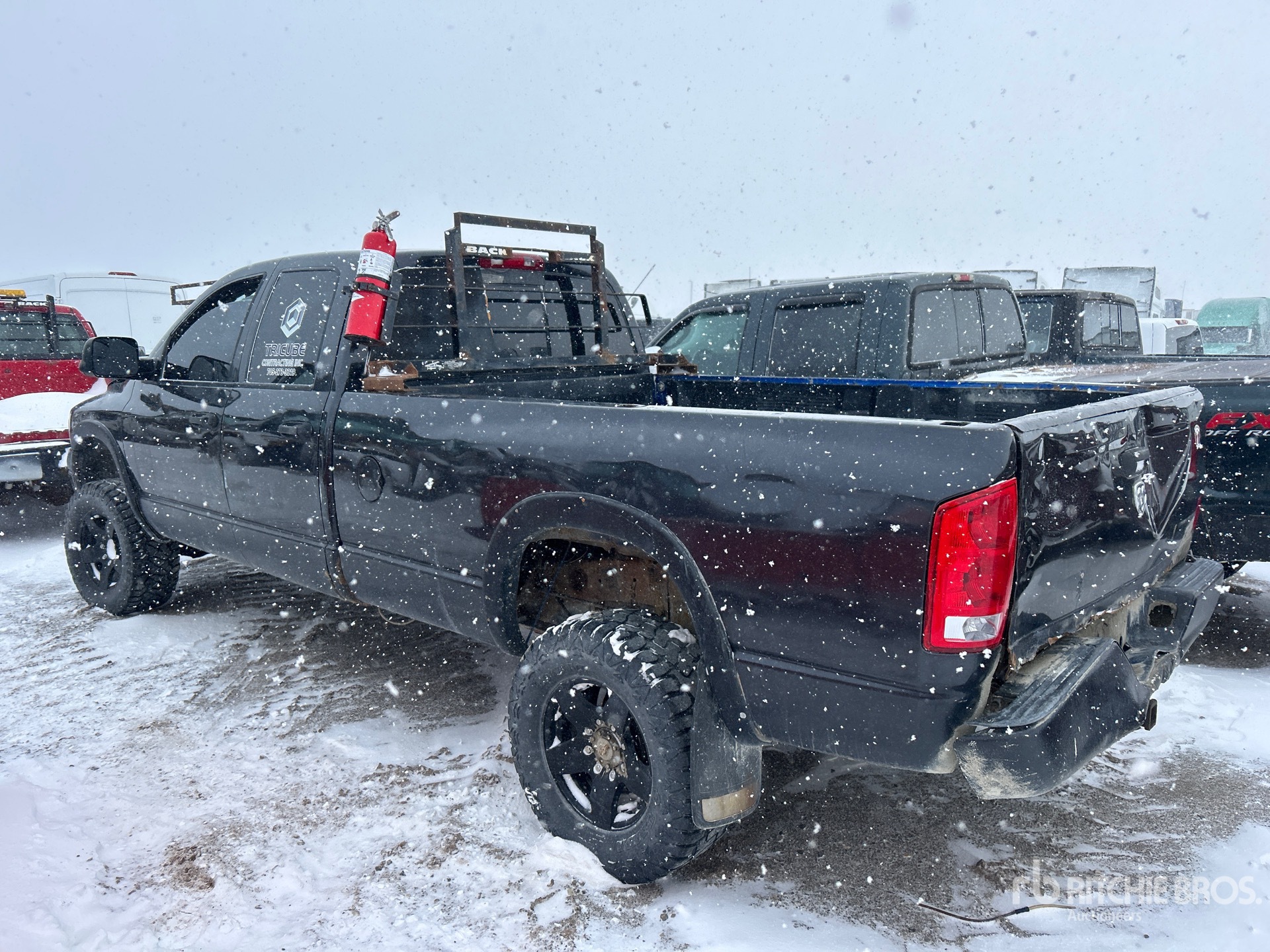 General Appearance with Imagen: esquina trasera izquierda