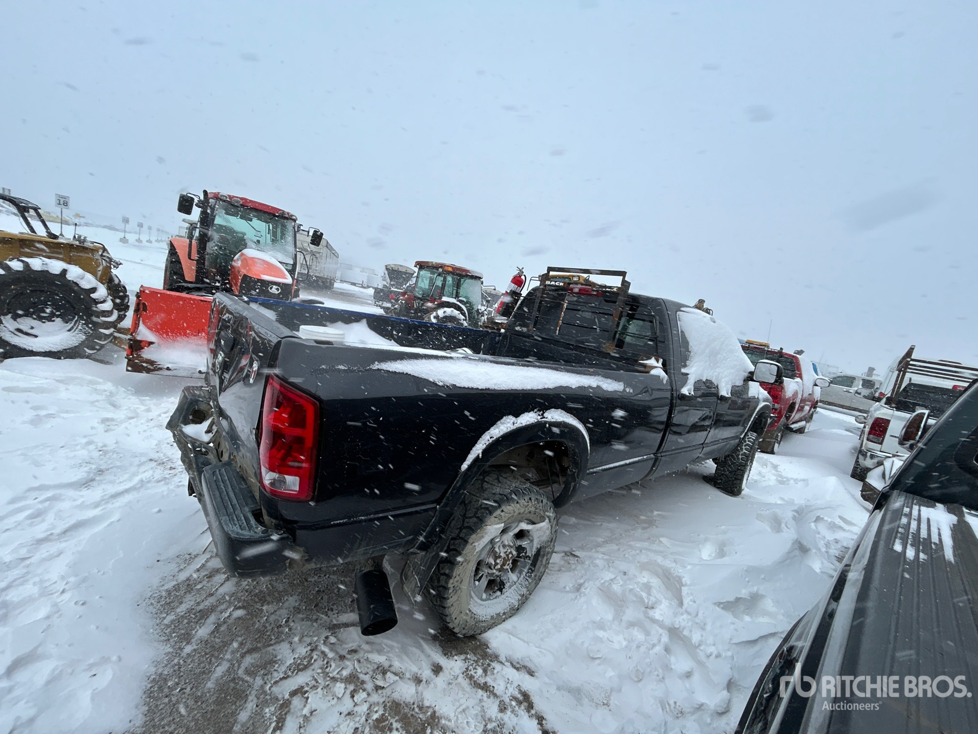 General Appearance with Imagen: esquina trasera derecha