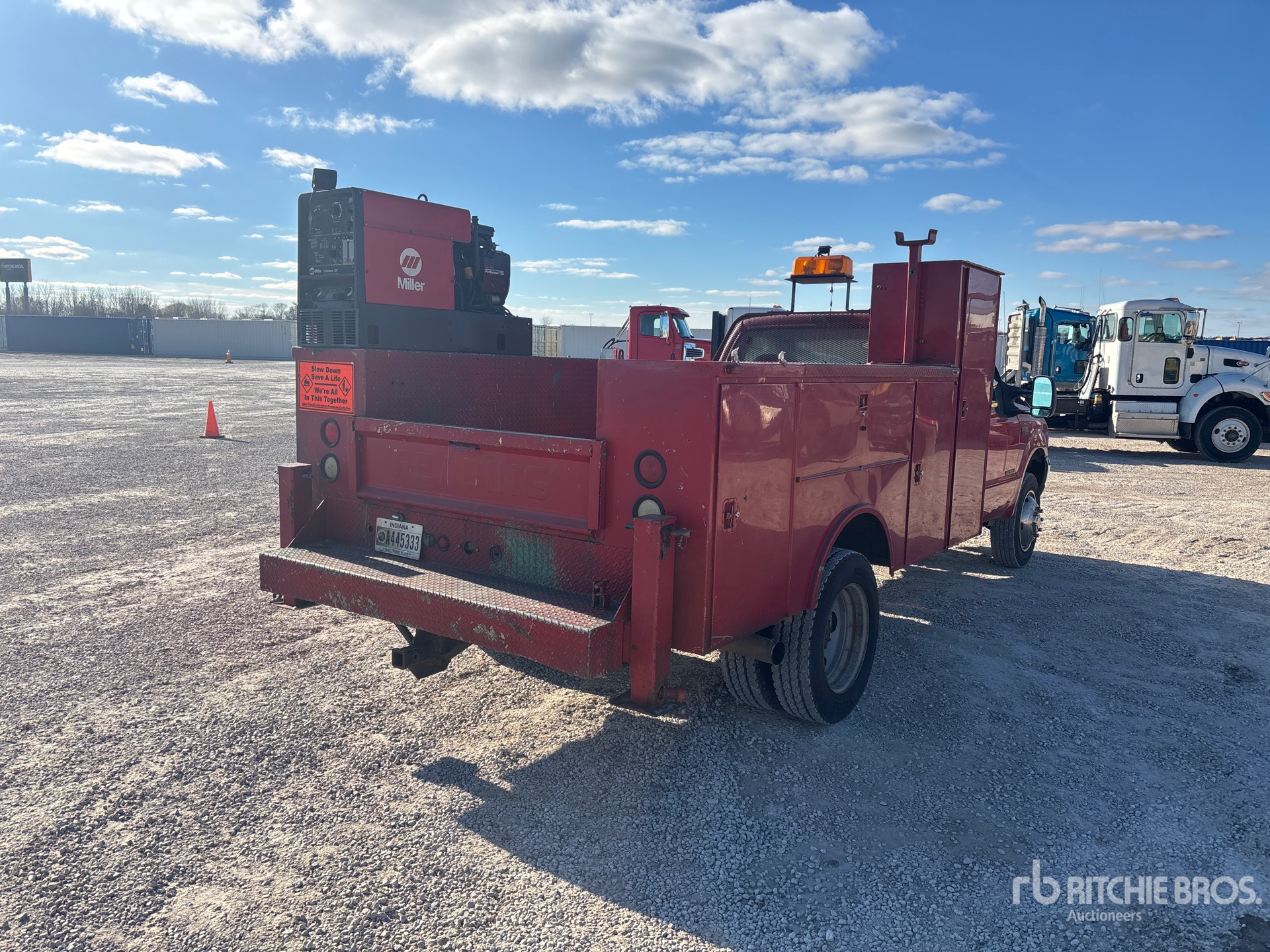 General Appearance with Picture, Right Rear Corner