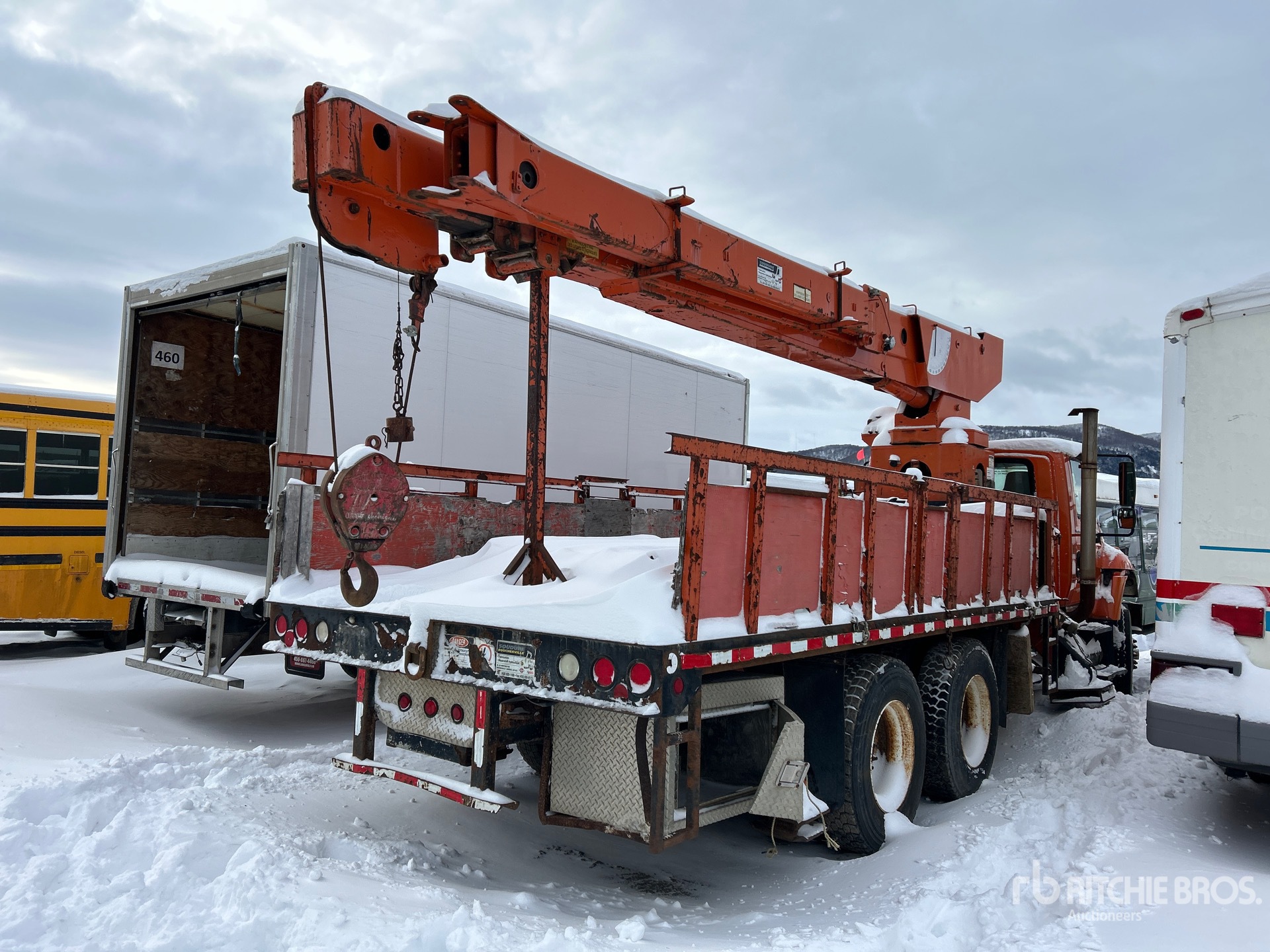 General Appearance with Bild, Ecke hinten rechts