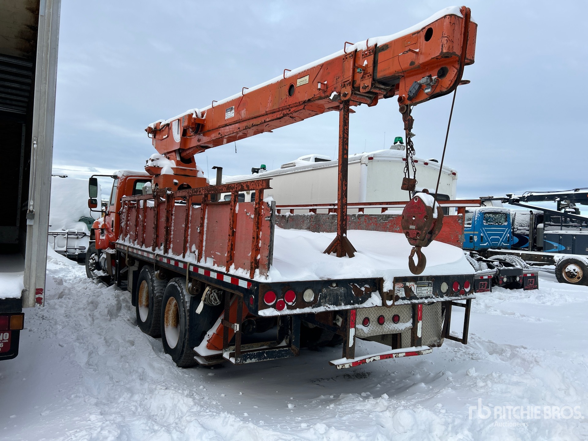 General Appearance with Bild, Ecke hinten links