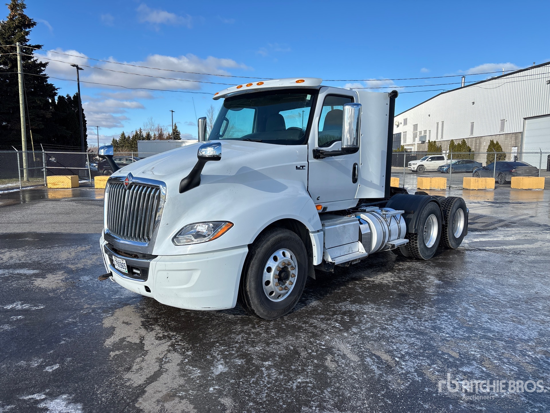 General Appearance with Spin