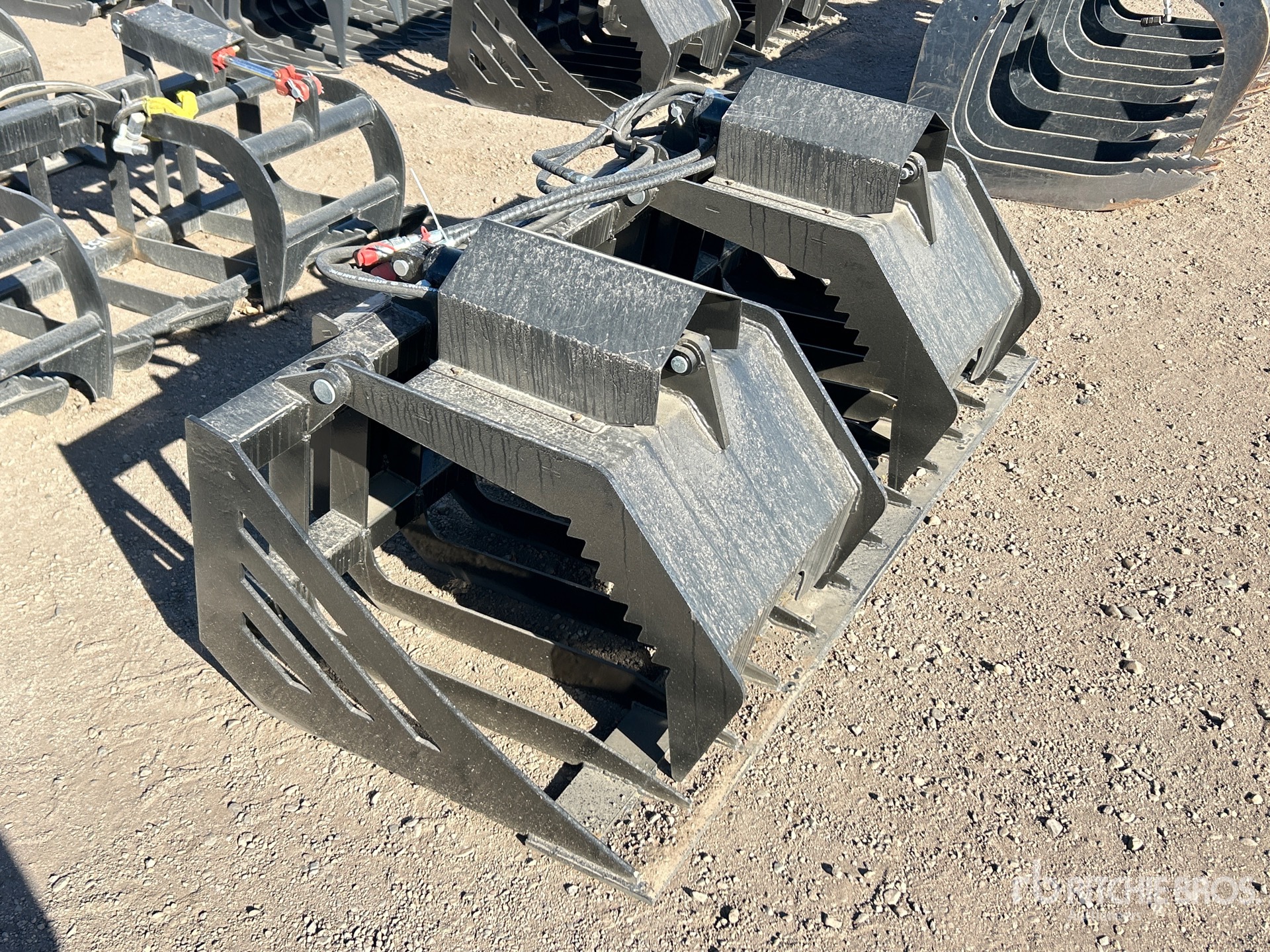 Aspect général with Image, coin avant droit