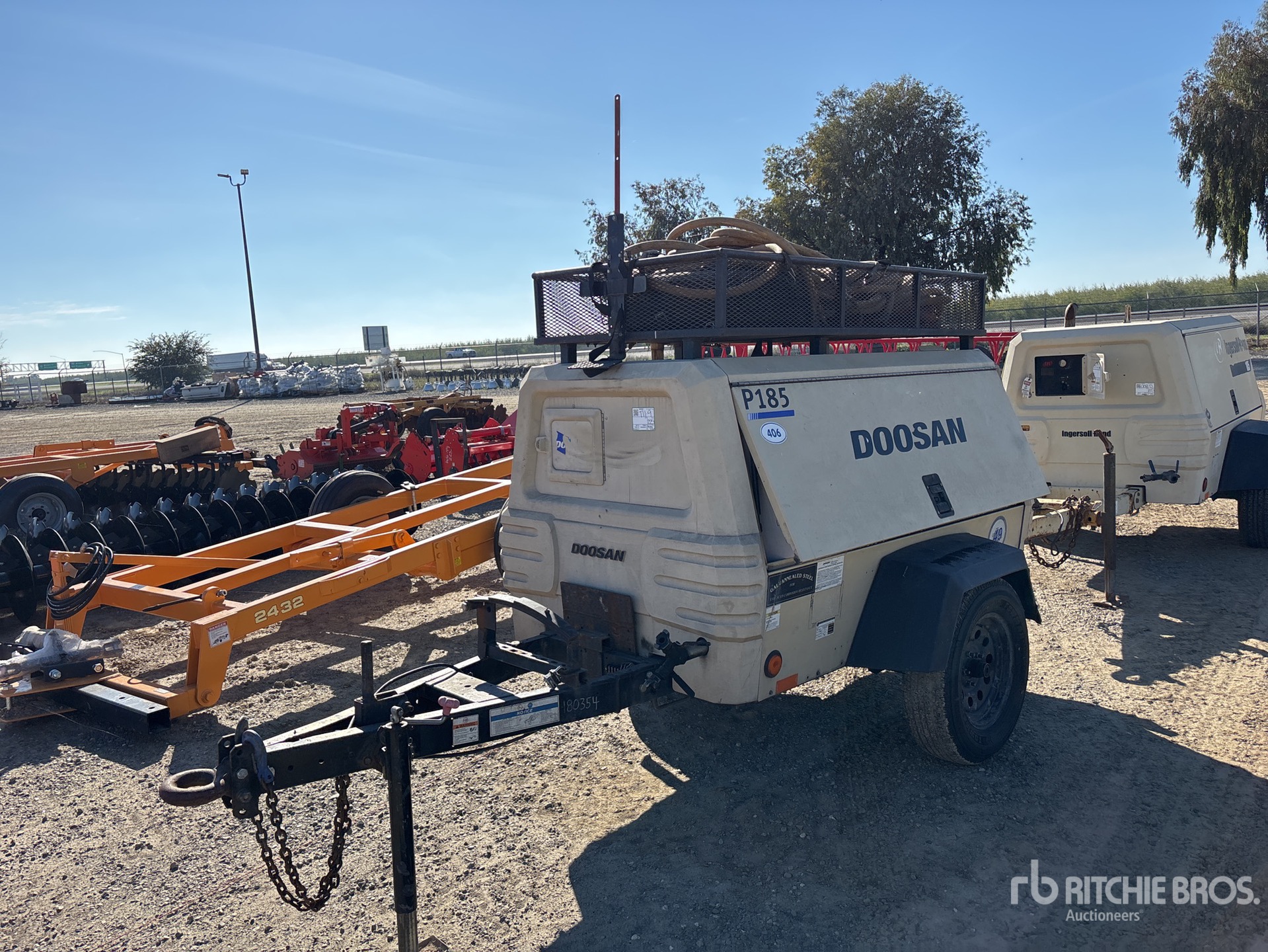 General Appearance with Featured Photo