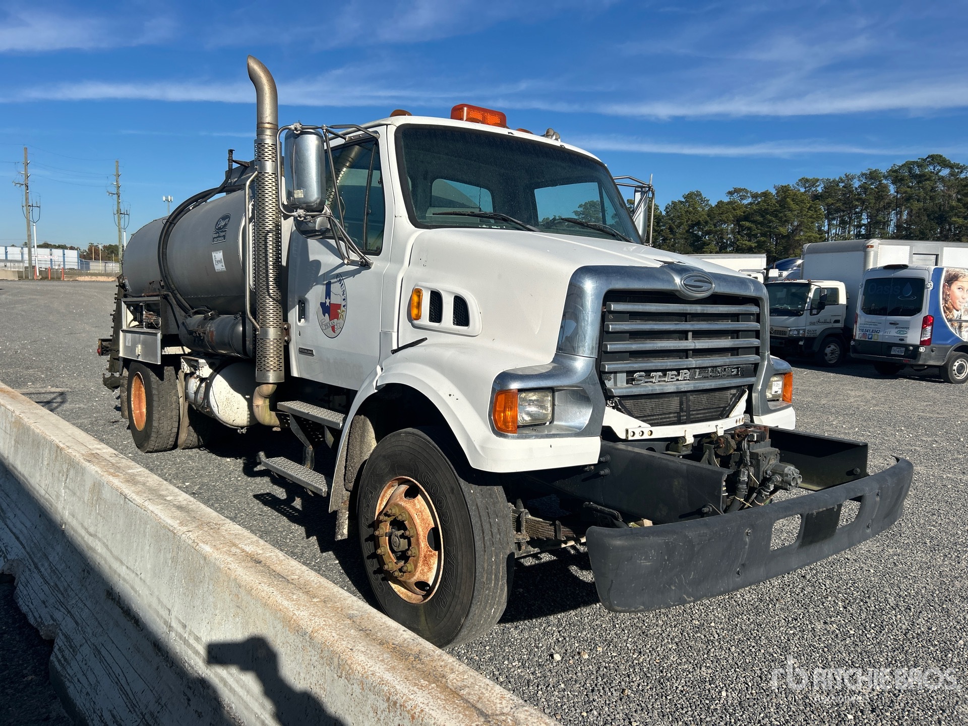 General Appearance with Imagen: esquina delantera derecha