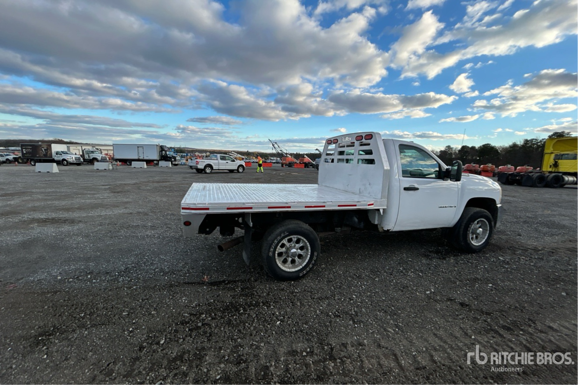 General Appearance with Imagen: esquina trasera derecha