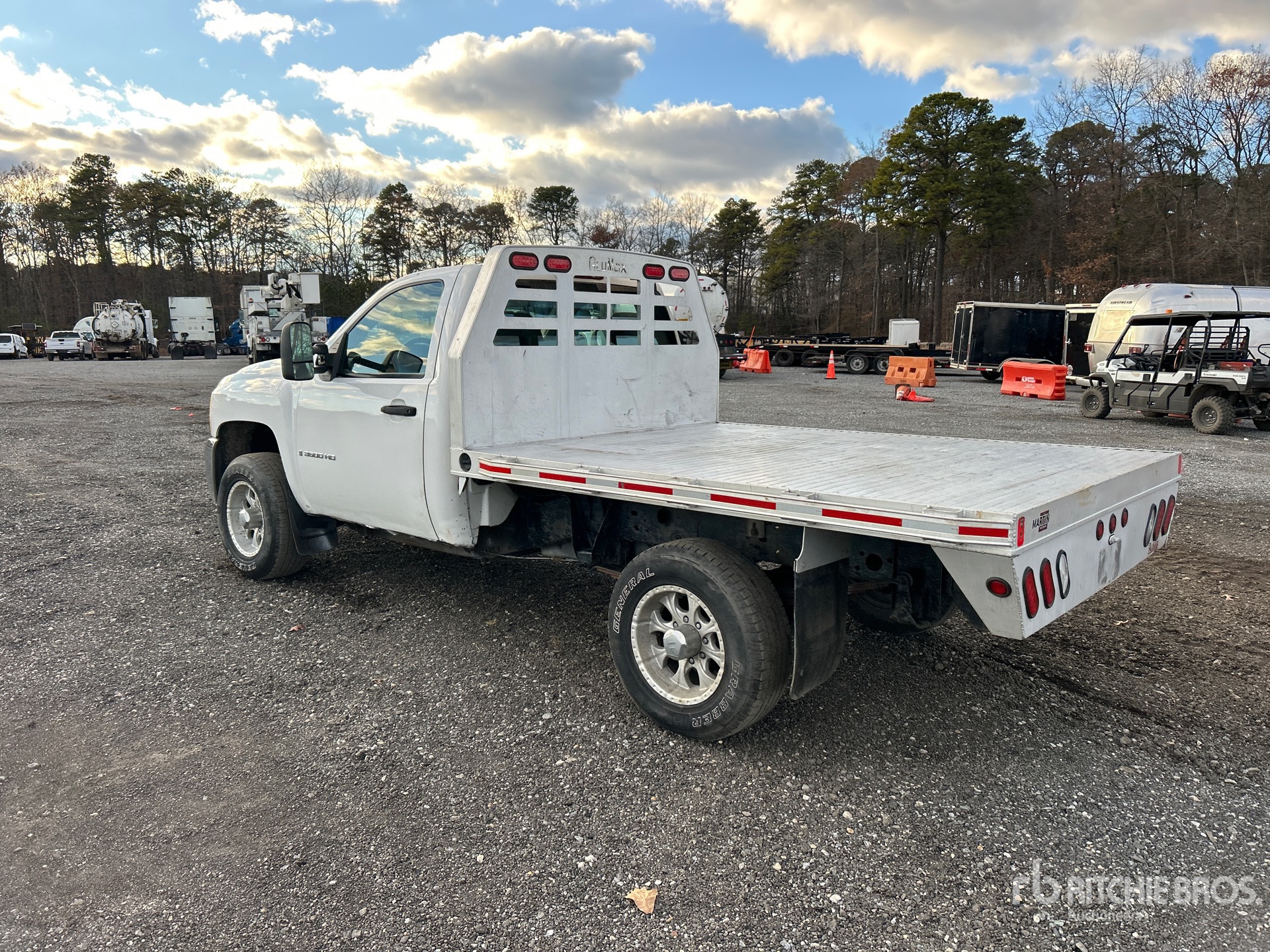 Aspect général with Image, coin arrière gauche