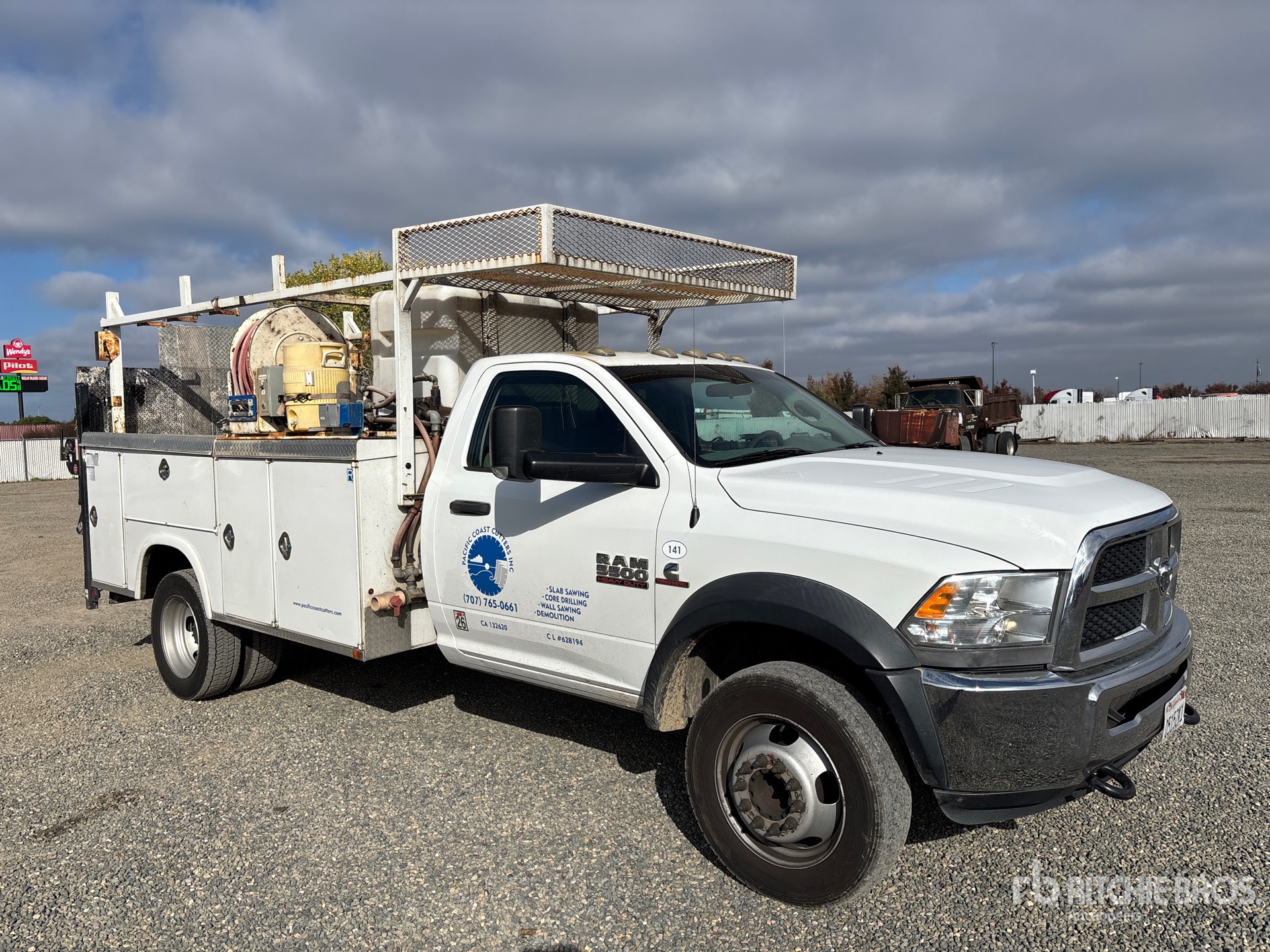 General Appearance with Picture, Right Front Corner