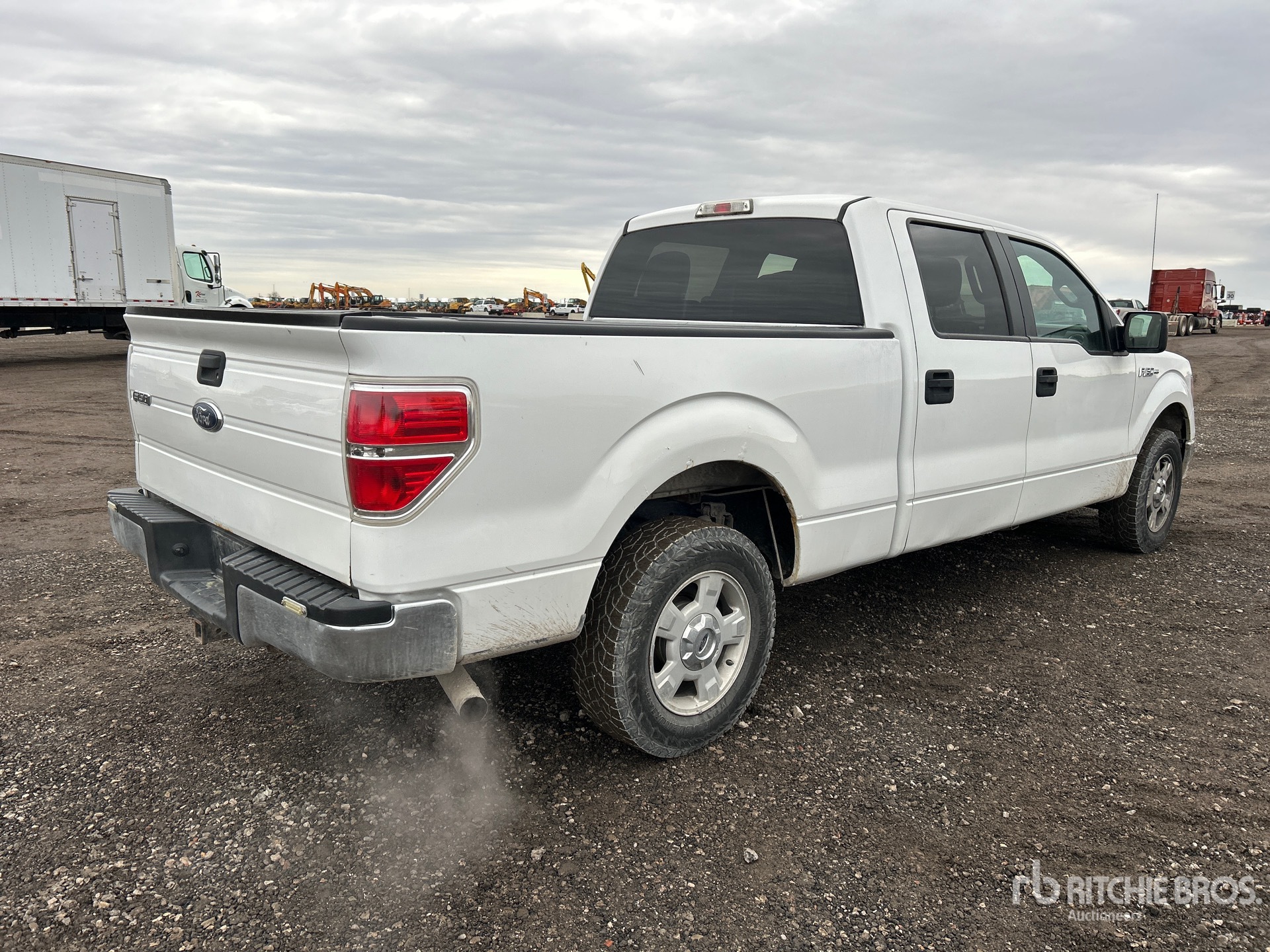 General Appearance with Picture, Right Rear Corner