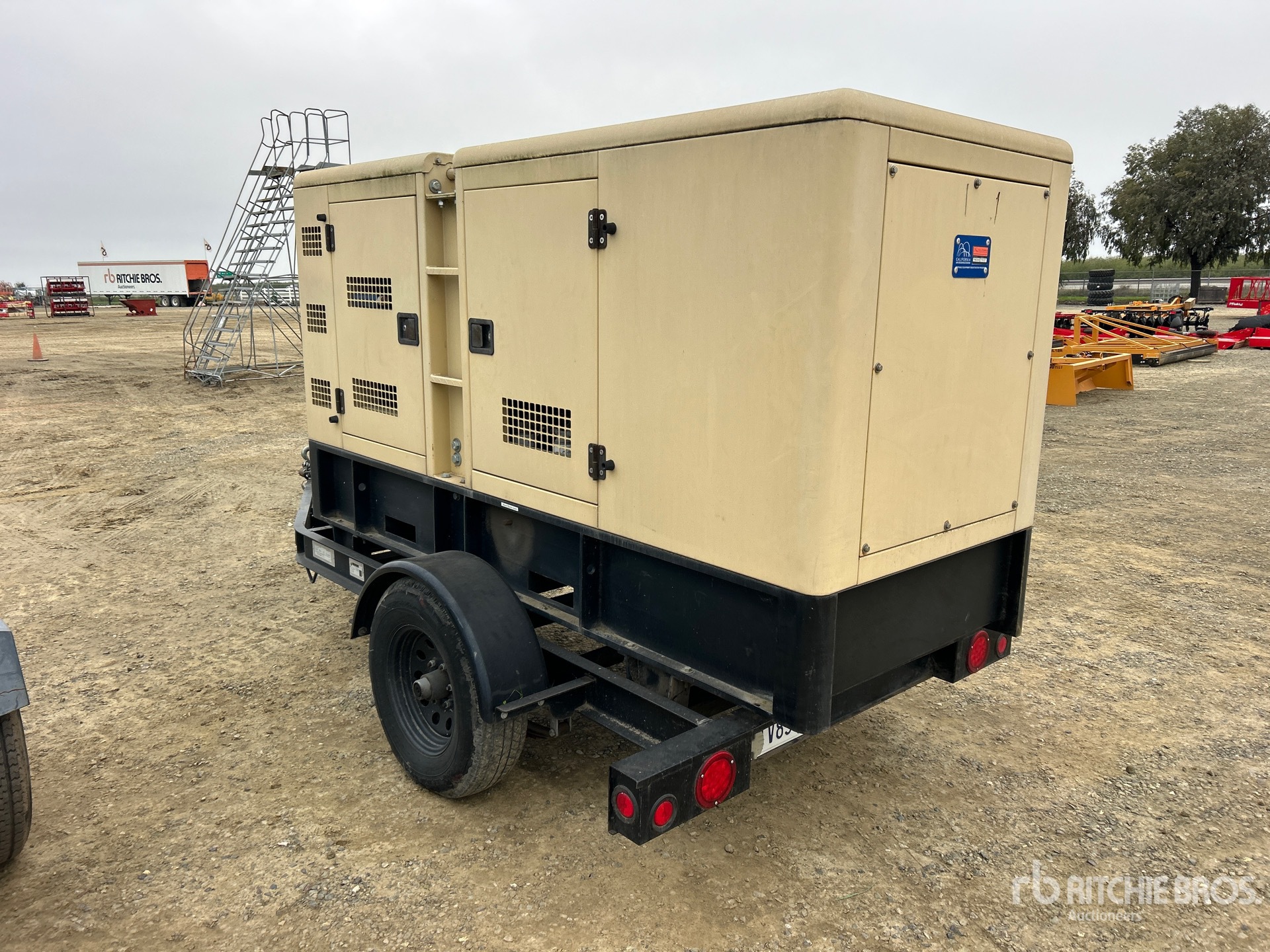 General Appearance with Picture, Left Rear Corner